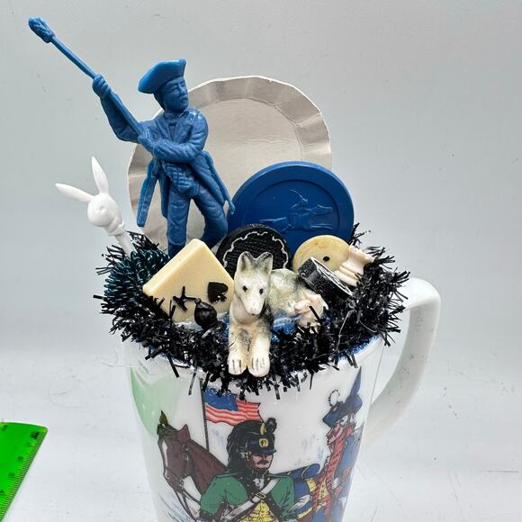 Americana Revolutionary Assemblage Art Piece - Fathers Day Deco - Picture 3 of 7